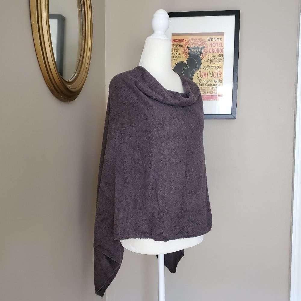 Barefoot Dreams Bamboo Chic Lite Ruana Wrap Top OS - Picture 6 of 11